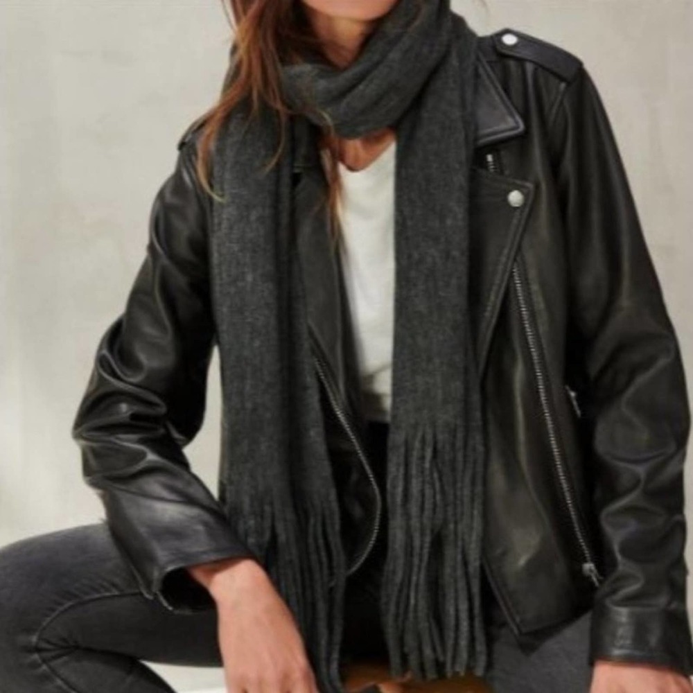 NWT Lucky Brand Solid Brushed Scarf, Grey MRSP $69.50